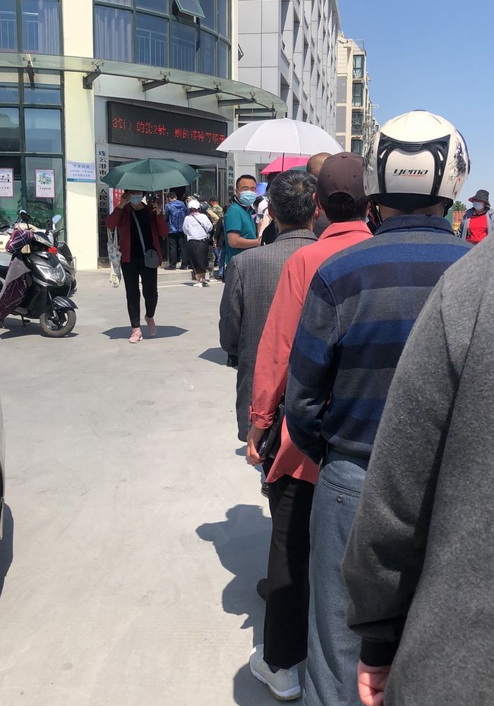 西甲赛前走向成谜，武汉三镇强势反弹，目标明确，医务组通报恢复的简单介绍