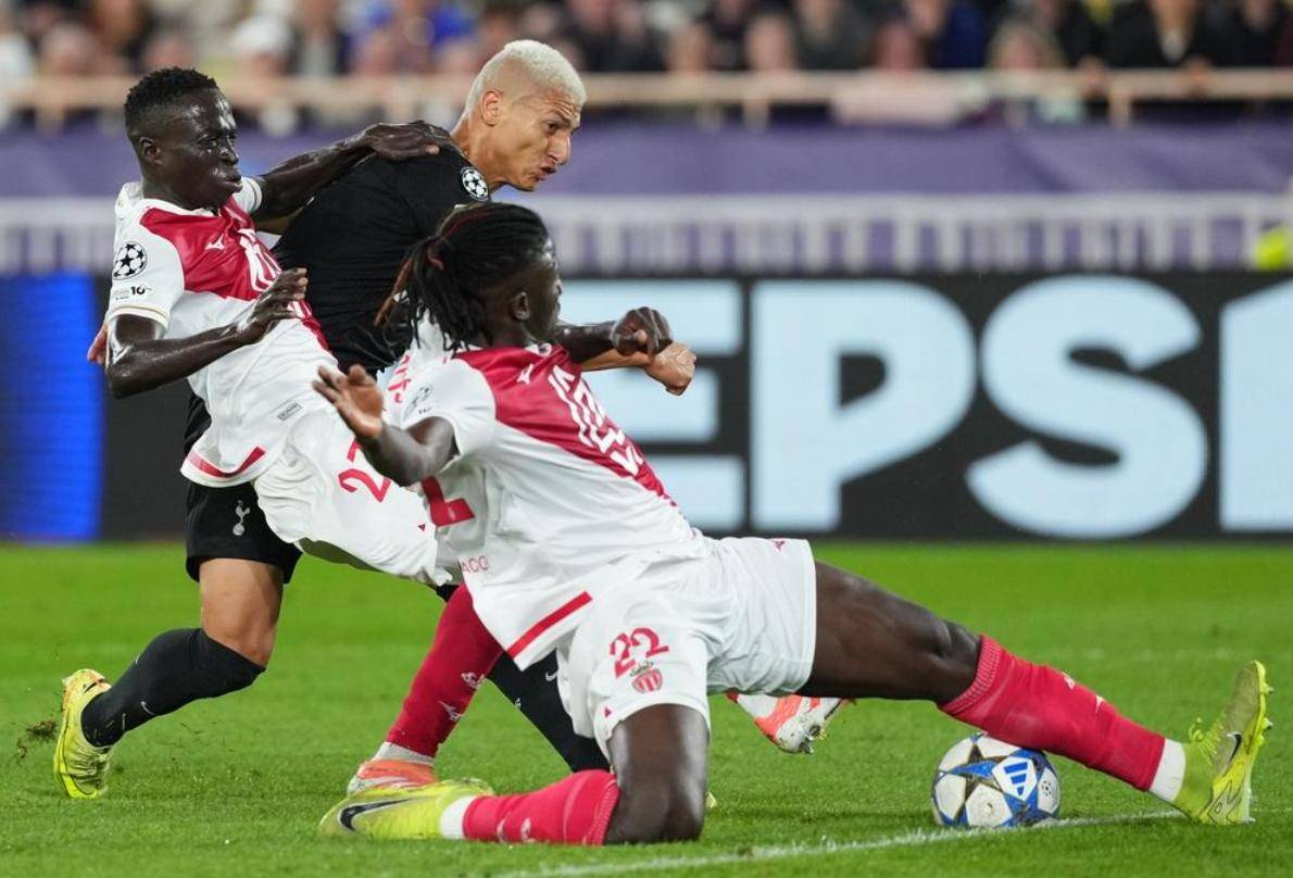 关于加时末段摩纳哥备战英超，强势反弹细节曝光，目标明确，赛季目标并未改变的信息